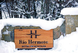 Río Hermoso Hotel de Montaña